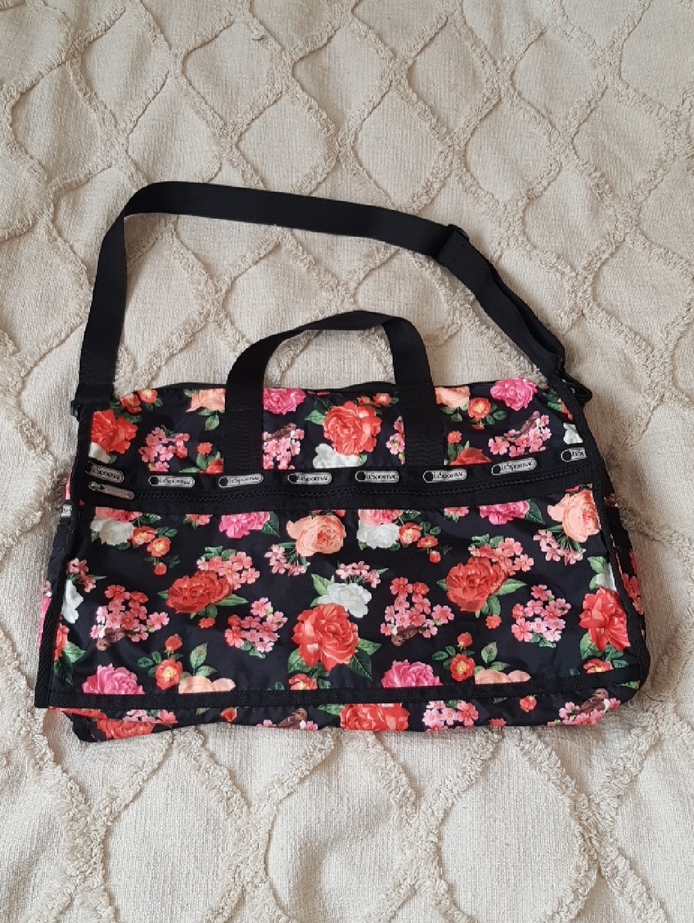 Vintage Rare Lesportsac Black Floral Travel Shoulder Bag with Pink and Red Roses